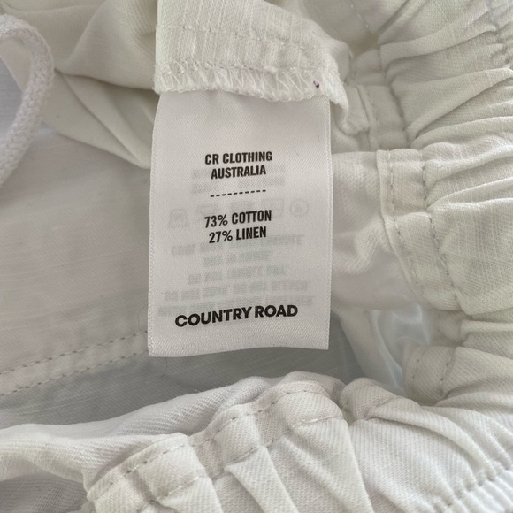 Country Road Cotton/Linen Shorts - Picture 7 of 9